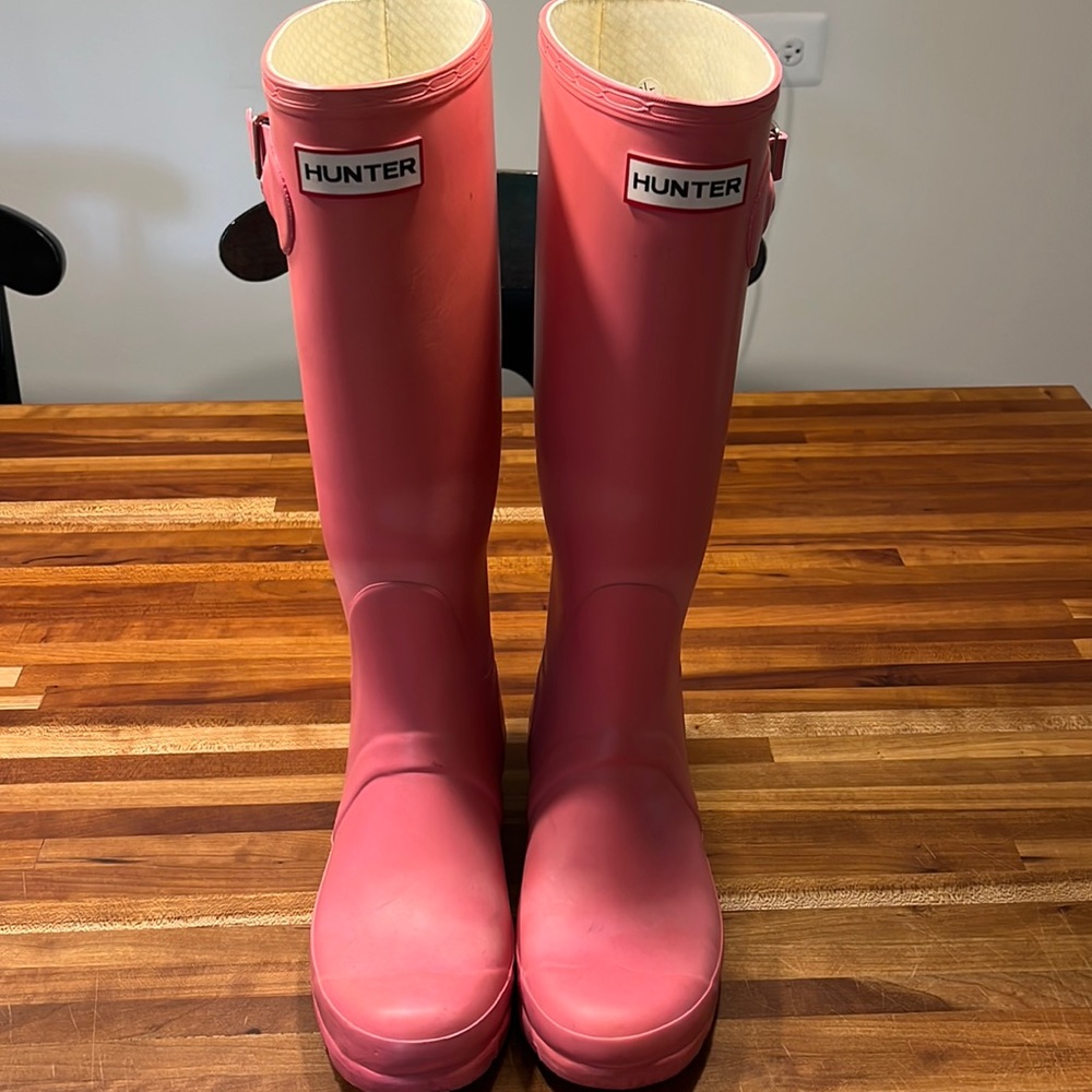 Women’s Hunter Rain Boots- Pink -sz. US 7